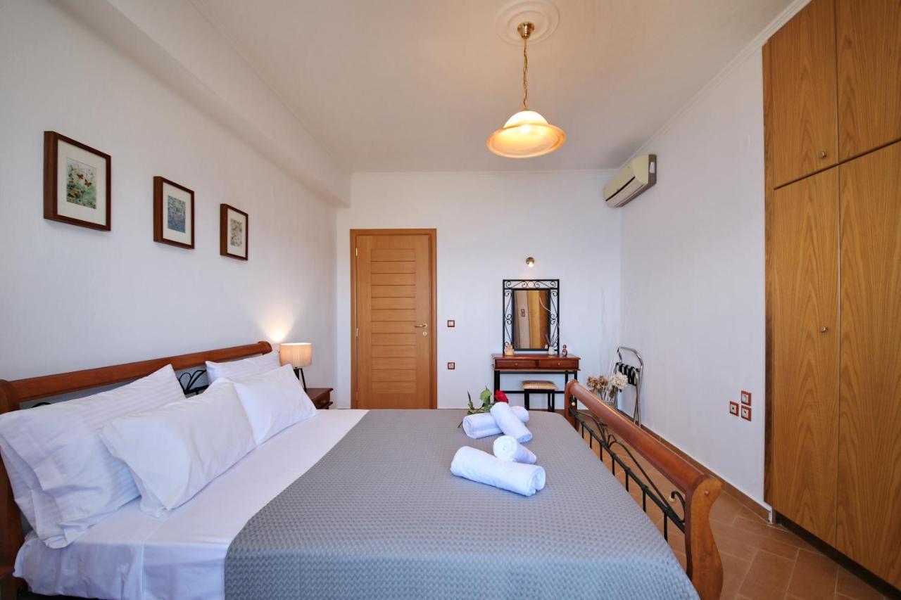 Villa Margini, Aegean Views , Pool Villa, Skopelos מראה חיצוני תמונה