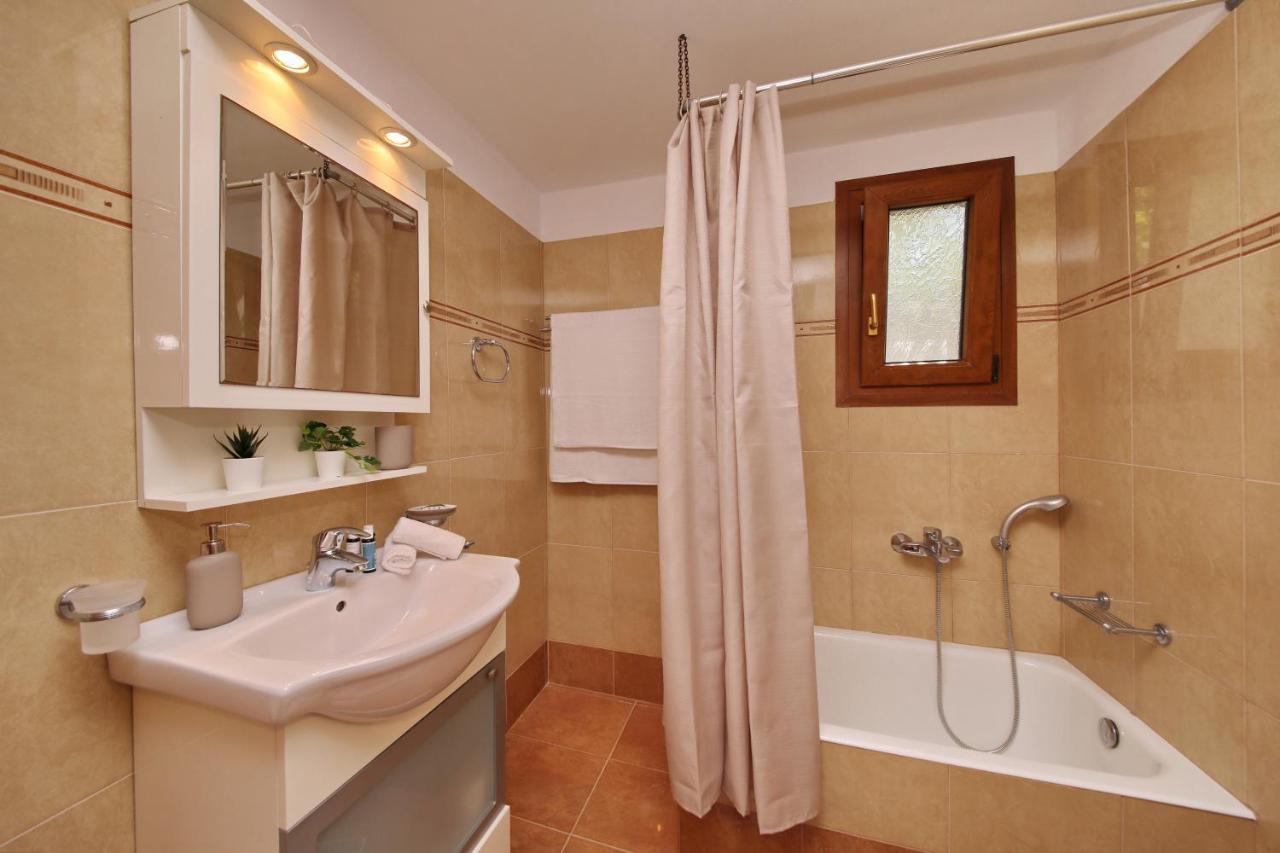 Villa Margini, Aegean Views , Pool Villa, Skopelos מראה חיצוני תמונה