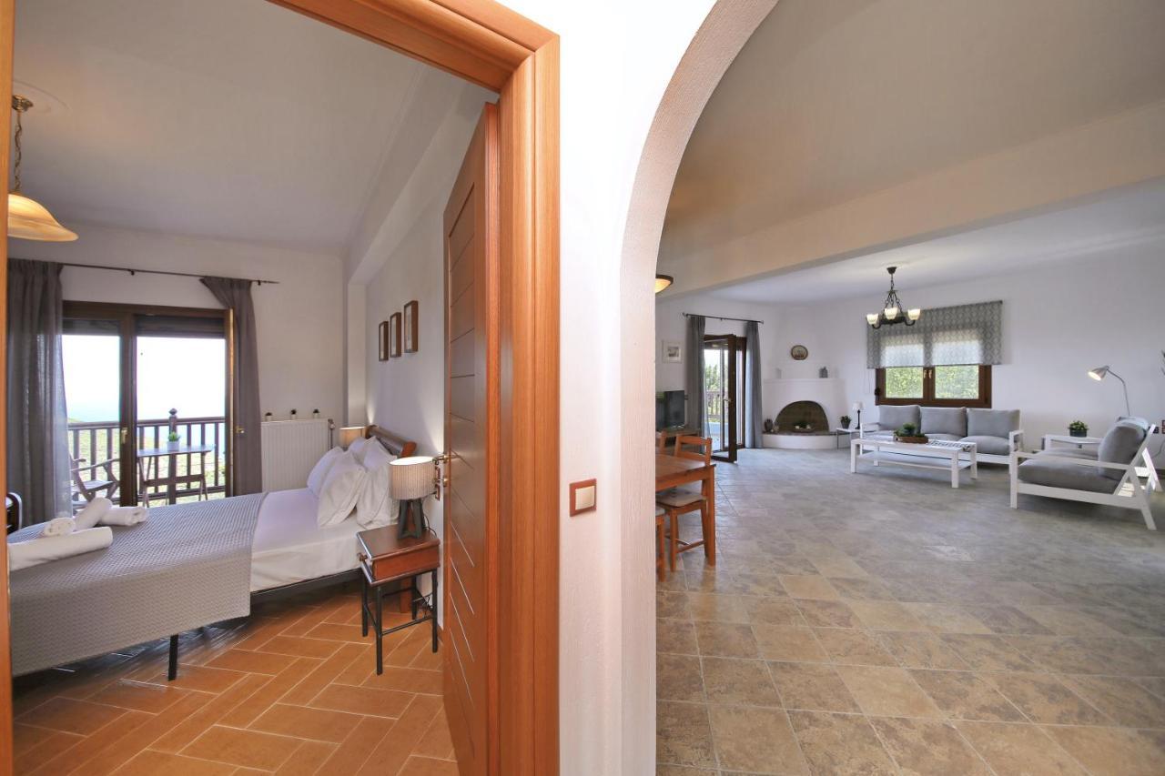 Villa Margini, Aegean Views , Pool Villa, Skopelos מראה חיצוני תמונה