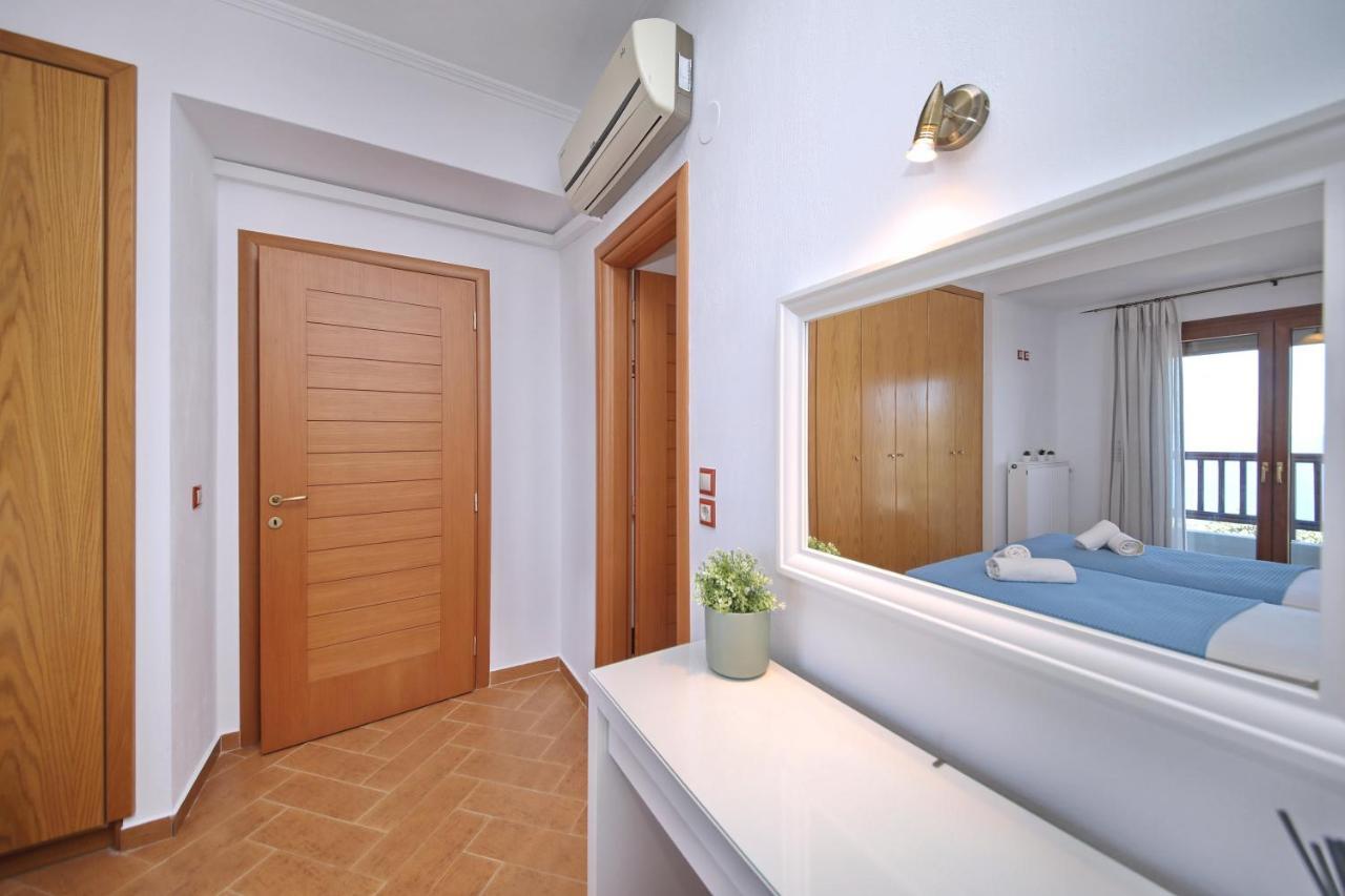 Villa Margini, Aegean Views , Pool Villa, Skopelos מראה חיצוני תמונה
