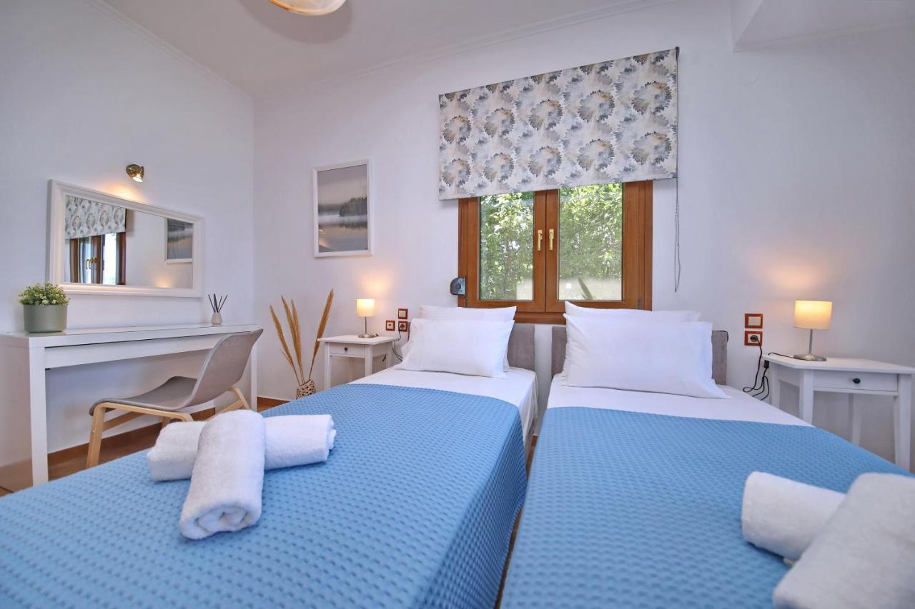 Villa Margini, Aegean Views , Pool Villa, Skopelos מראה חיצוני תמונה